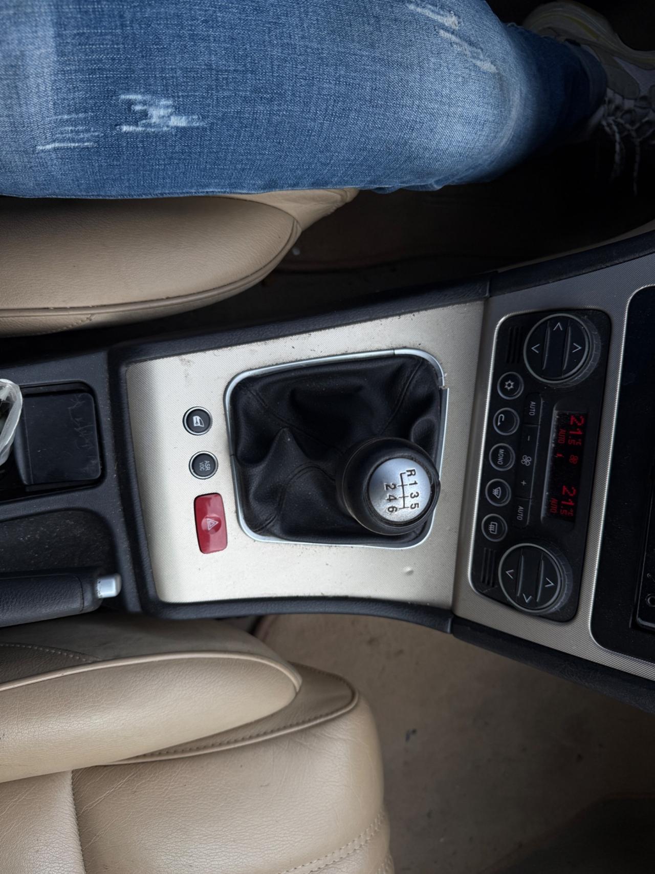 Alfa Romeo 159 1.9 JTDm 16V Sportwagon Distinctive