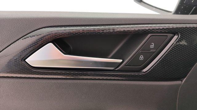VOLKSWAGEN Polo 1.0 Edition Plus