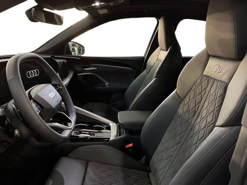 Audi Q5 II 2025 Sportback Sportback 2.0 tdi mhev+ S line edition quattro 204cv s-tr