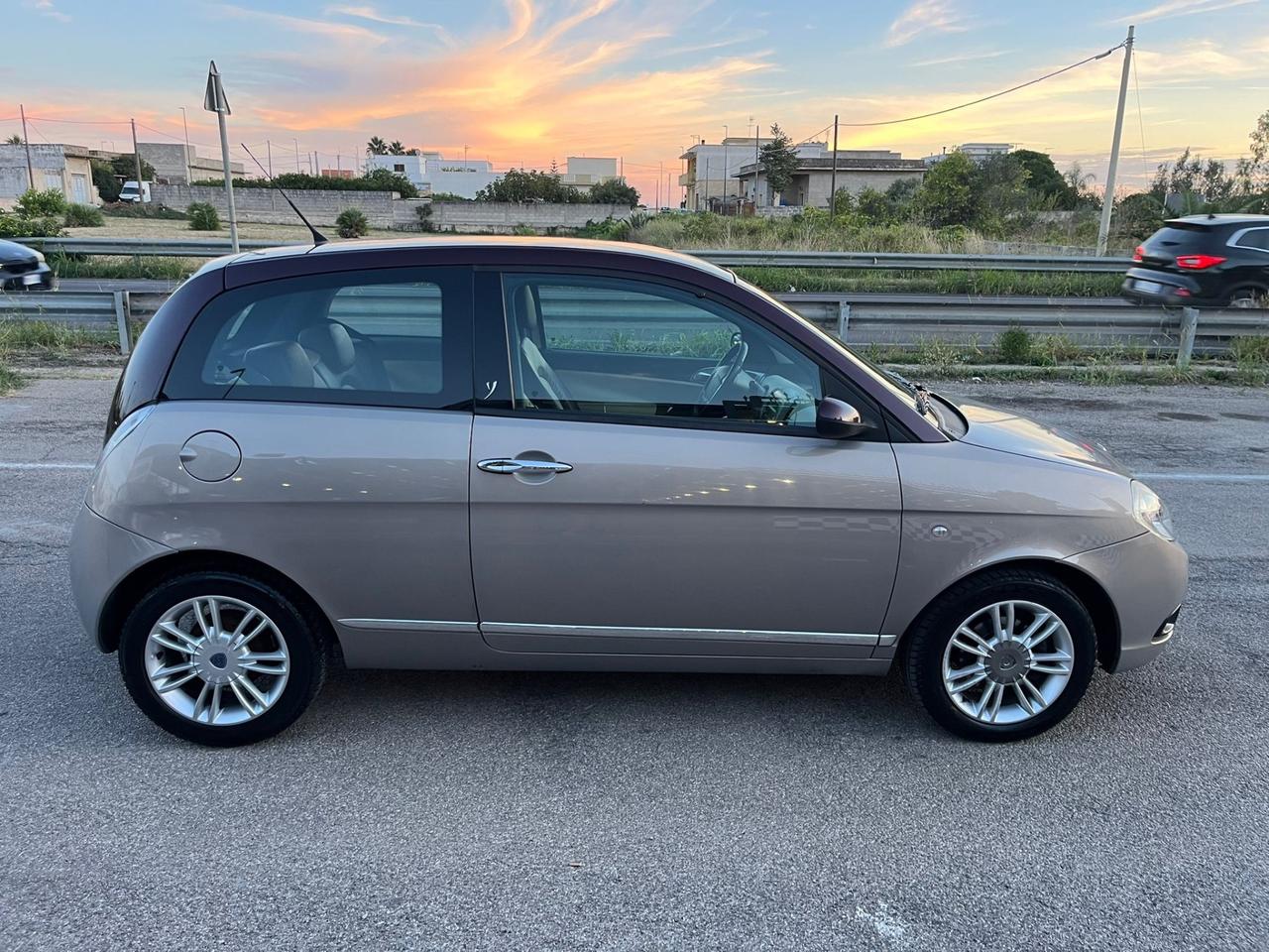 Lancia Ypsilon 1.3 MJT 90 CV Platino 2008