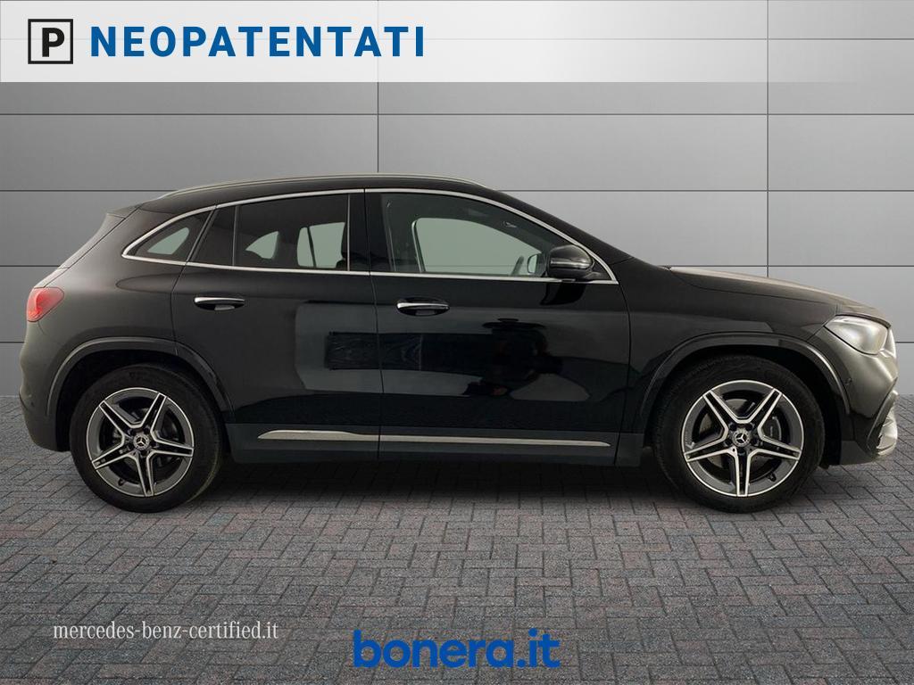 Mercedes GLA 180 180 AMG Line Advanced Plus 7G-DCT