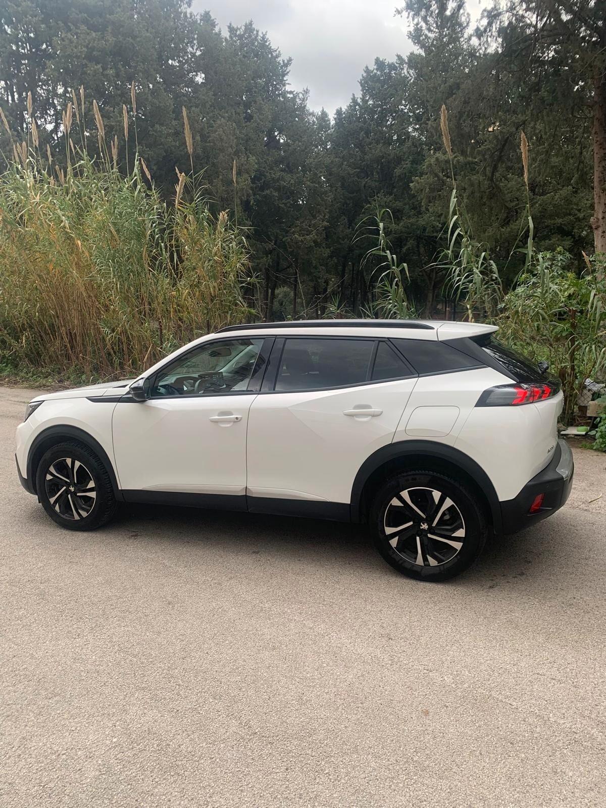 Peugeot 2008 BlueHDi 130 S&S EAT8 Allure