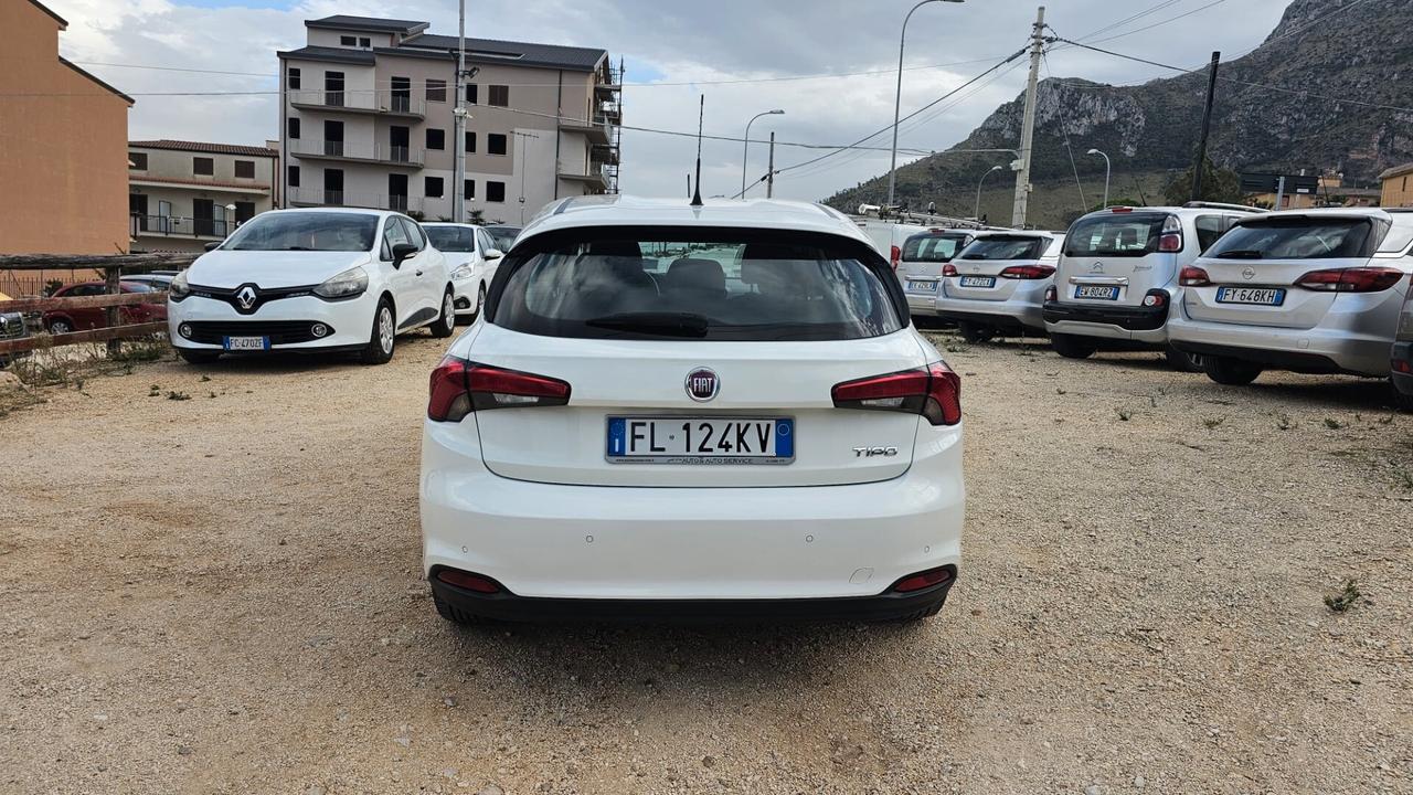 Fiat Tipo 1.3 Mjt S&S 5 porte Easy