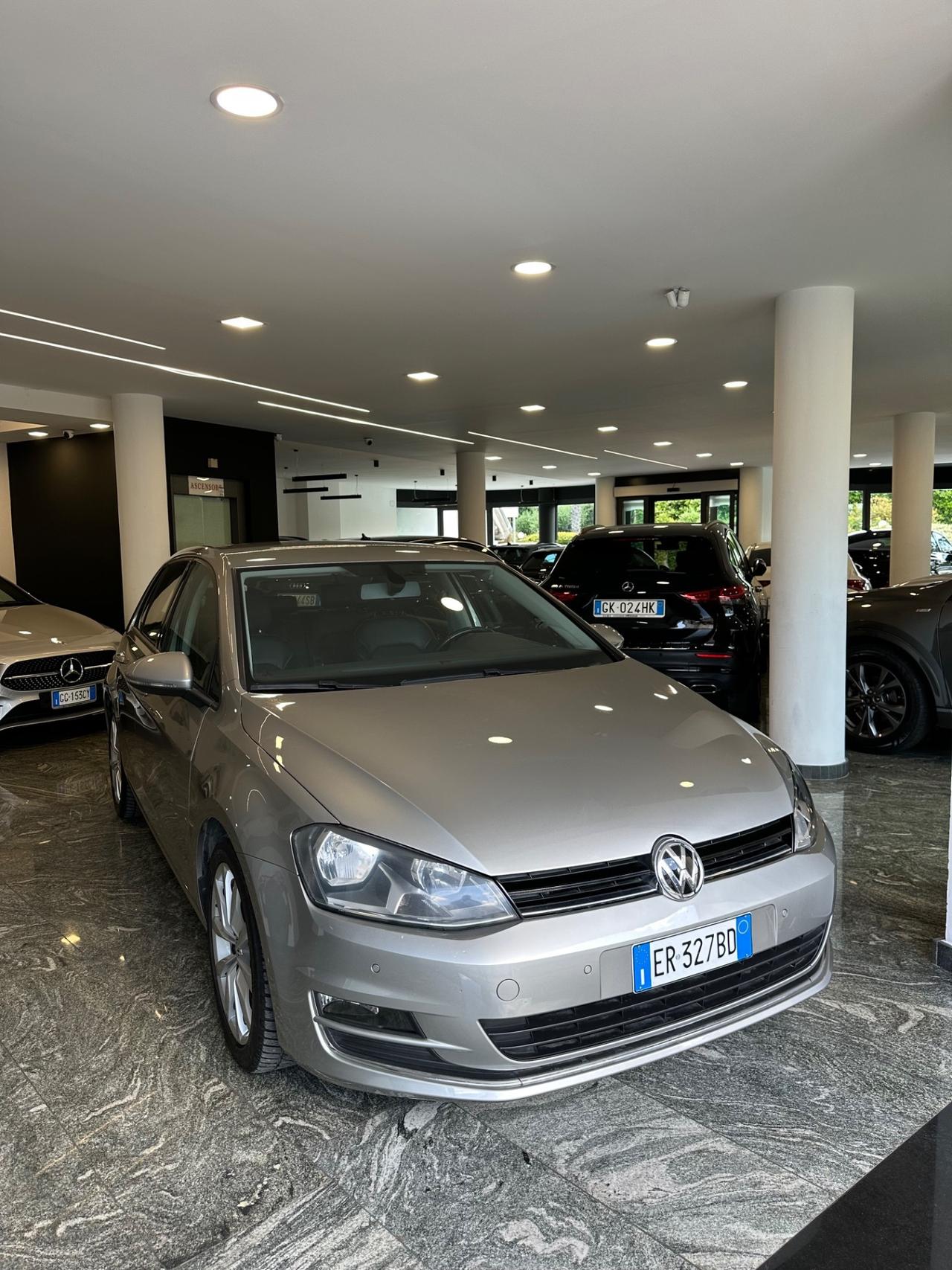 Volkswagen Golf 1.6 TDI 5p. 4MOTION Highline BlueMotion Technology