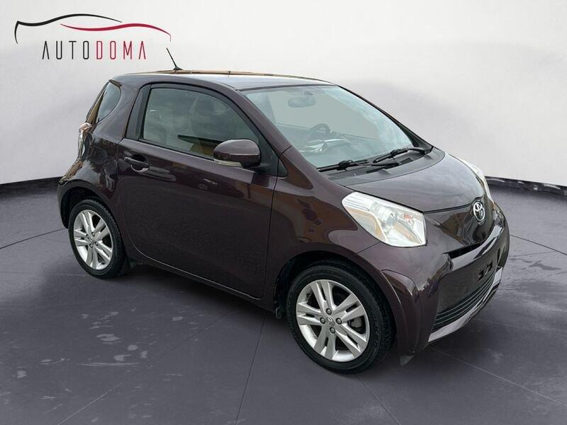 Toyota iQ 1.3 VVT-i Style CVT
