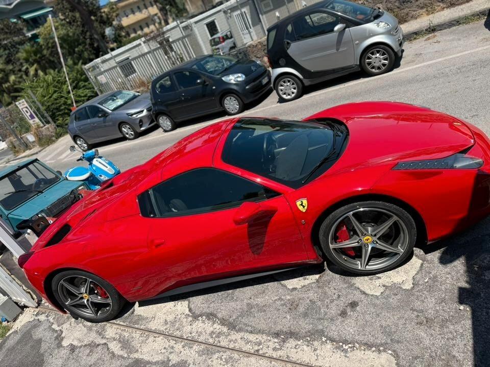 Ferrari 458 Spider DCT