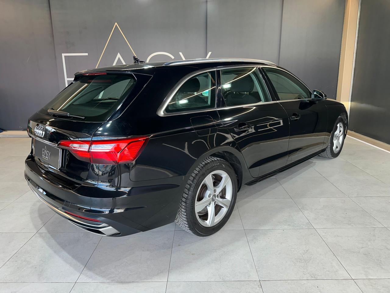 Audi A4 Avant 35 2.0 * PER OPERATORI DEL SETTORE *