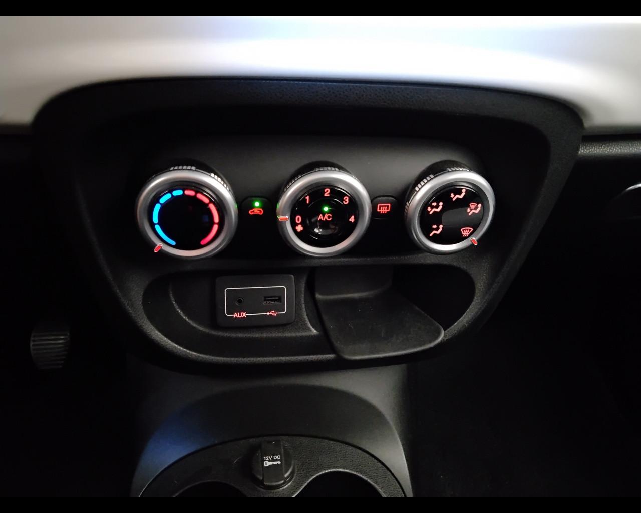 FIAT 500L 2012 - 500L 1.4 Pop Star 95cv