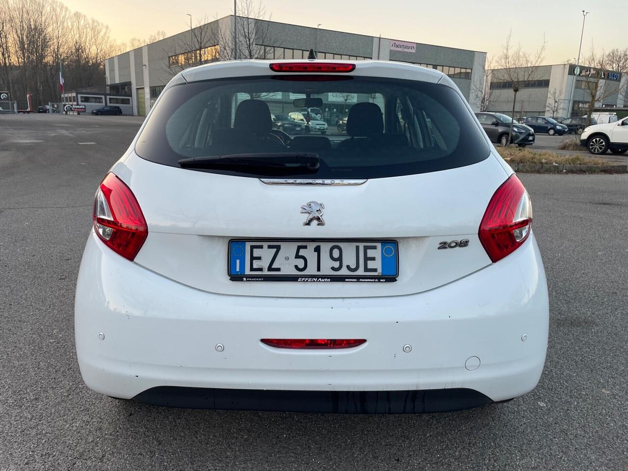 Peugeot 208 PureTech 82 5 porte*Neopatentati*Sonsori