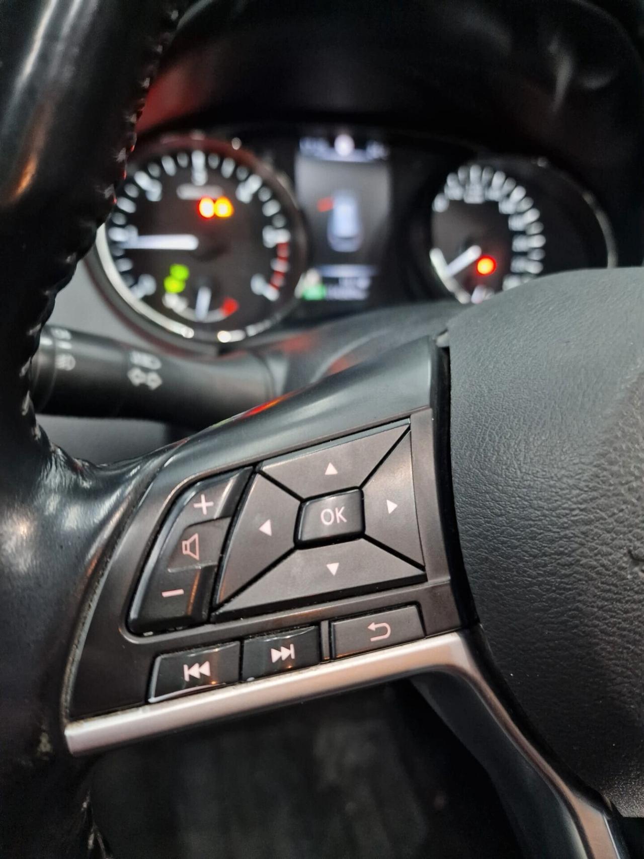 Nissan X-Trail 1.6 dCi 2WD Tekna 130cv Tetto Panoramico Apribile!