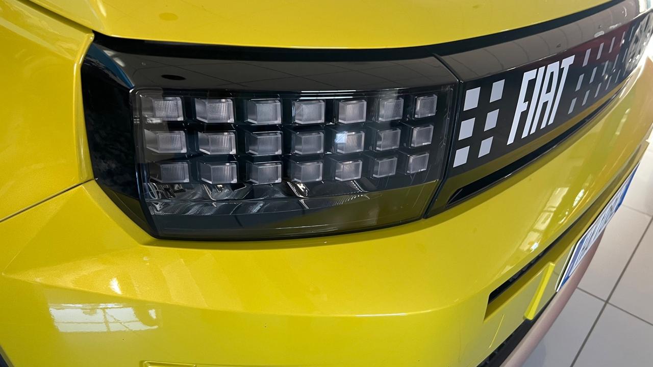 Fiat Grande Panda 1.2 Hybrid 110 CV S&S La Prima