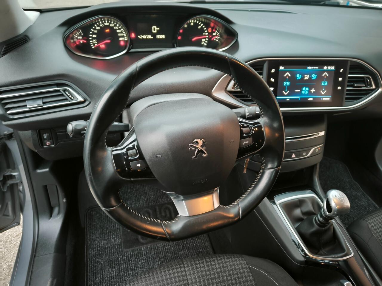 Peugeot 308 HDI 1500 EURO 6 OK NEOPATENTATI