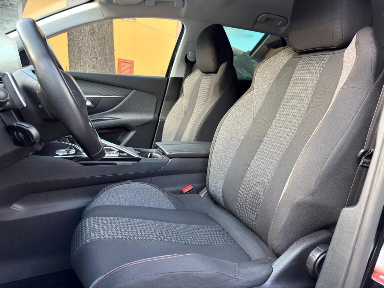 Peugeot 3008 BlueHDi 130cv S&S EAT8 2020