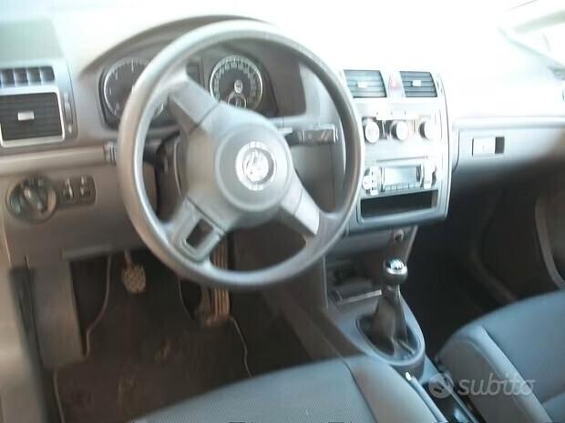 Volkswagen Touran Business 1.6 TDI Comfortline ok neo patentati