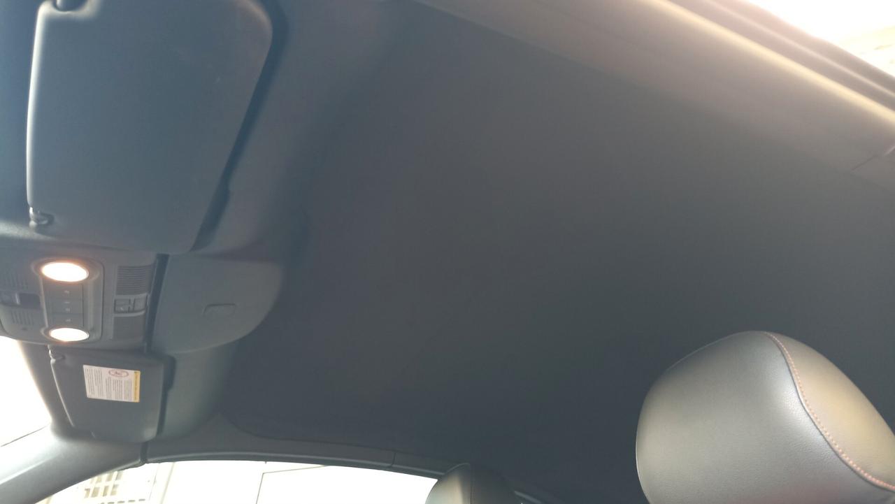 Volkswagen Maggiolino Cabrio 1.6 TDI Design 50° anniversario