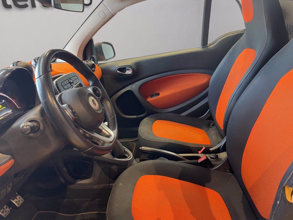 SMART Fortwo 1.0 Urban (sport edition1) 71cv del 2014