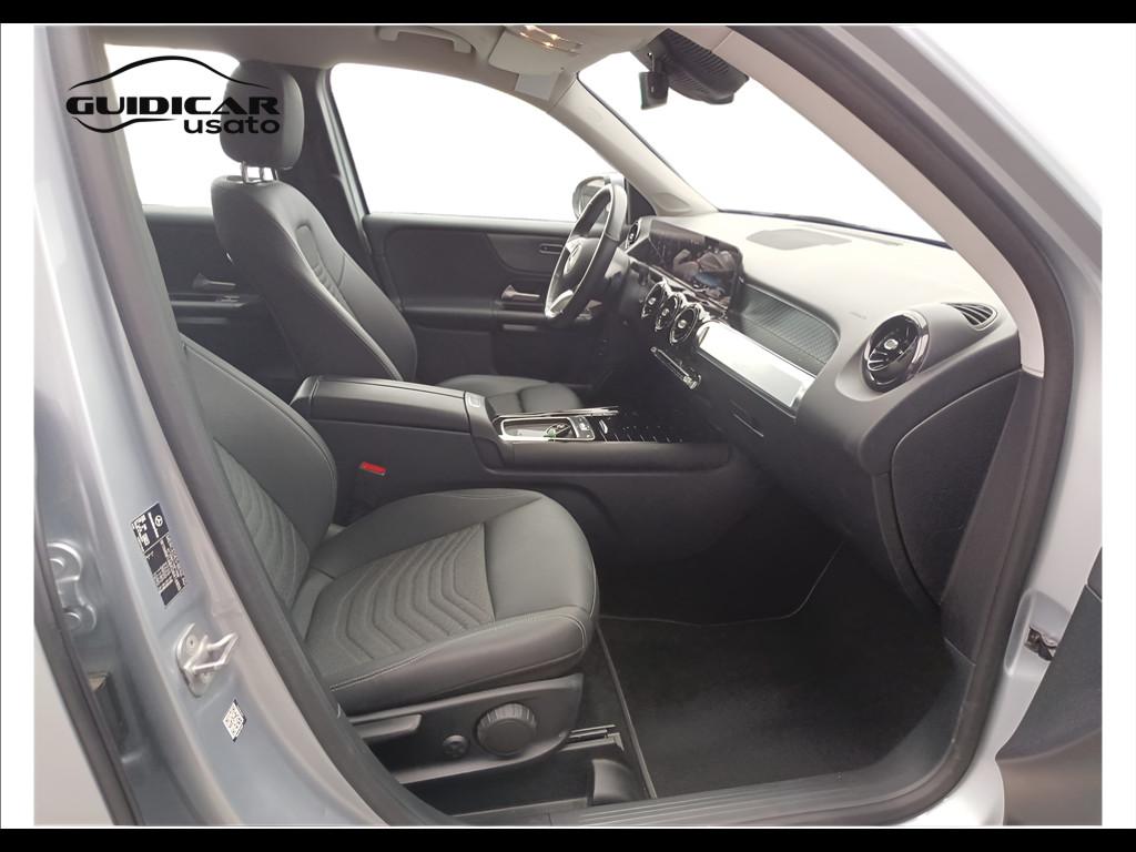 Mercedes-Benz GLB - X247 2023 - GLB 180 d Advanced auto