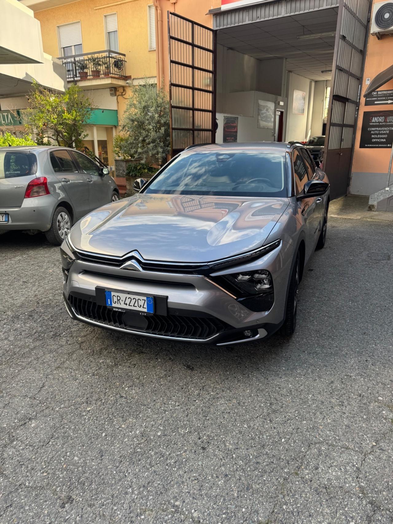 Citroen C5 X Hybrid 225 e-EAT8 Plus