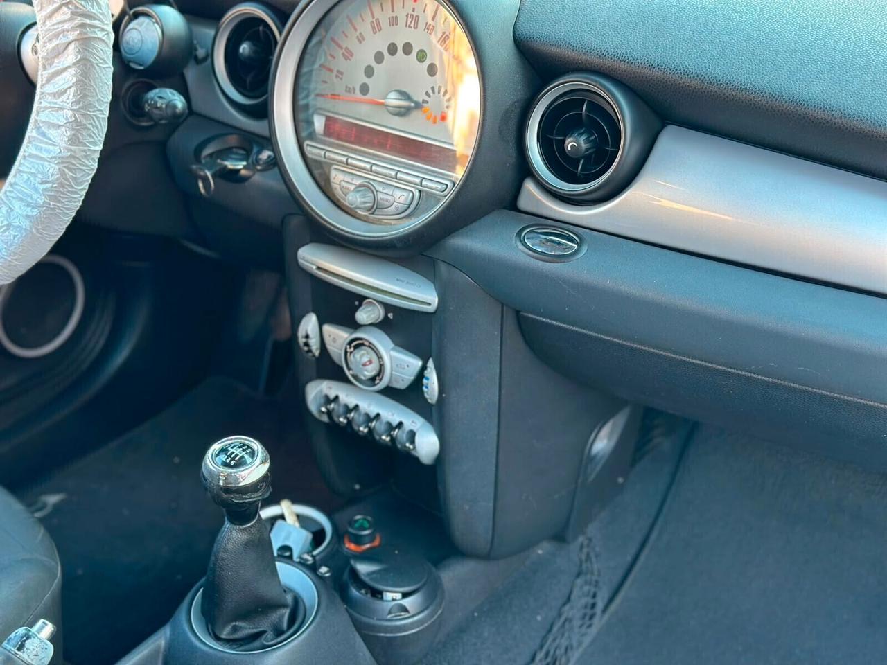 Mini 1.6 16V Cooper D Chili FULL...