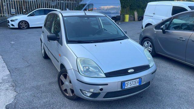 FORD Fiesta 1.2 16V 5p. Ghia