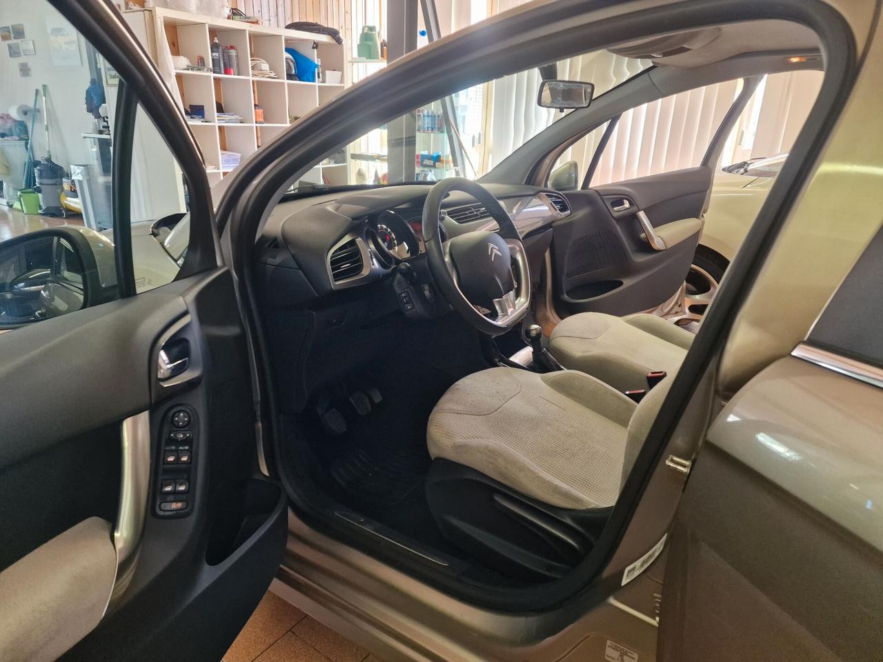 Citroen C3 Pluriel 1.4 Exclusive