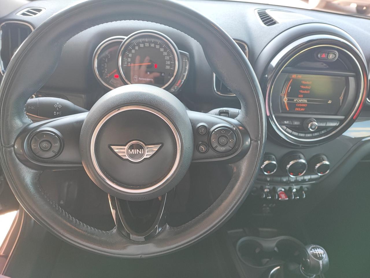Mini Cooper Countryman 1.5 One D
