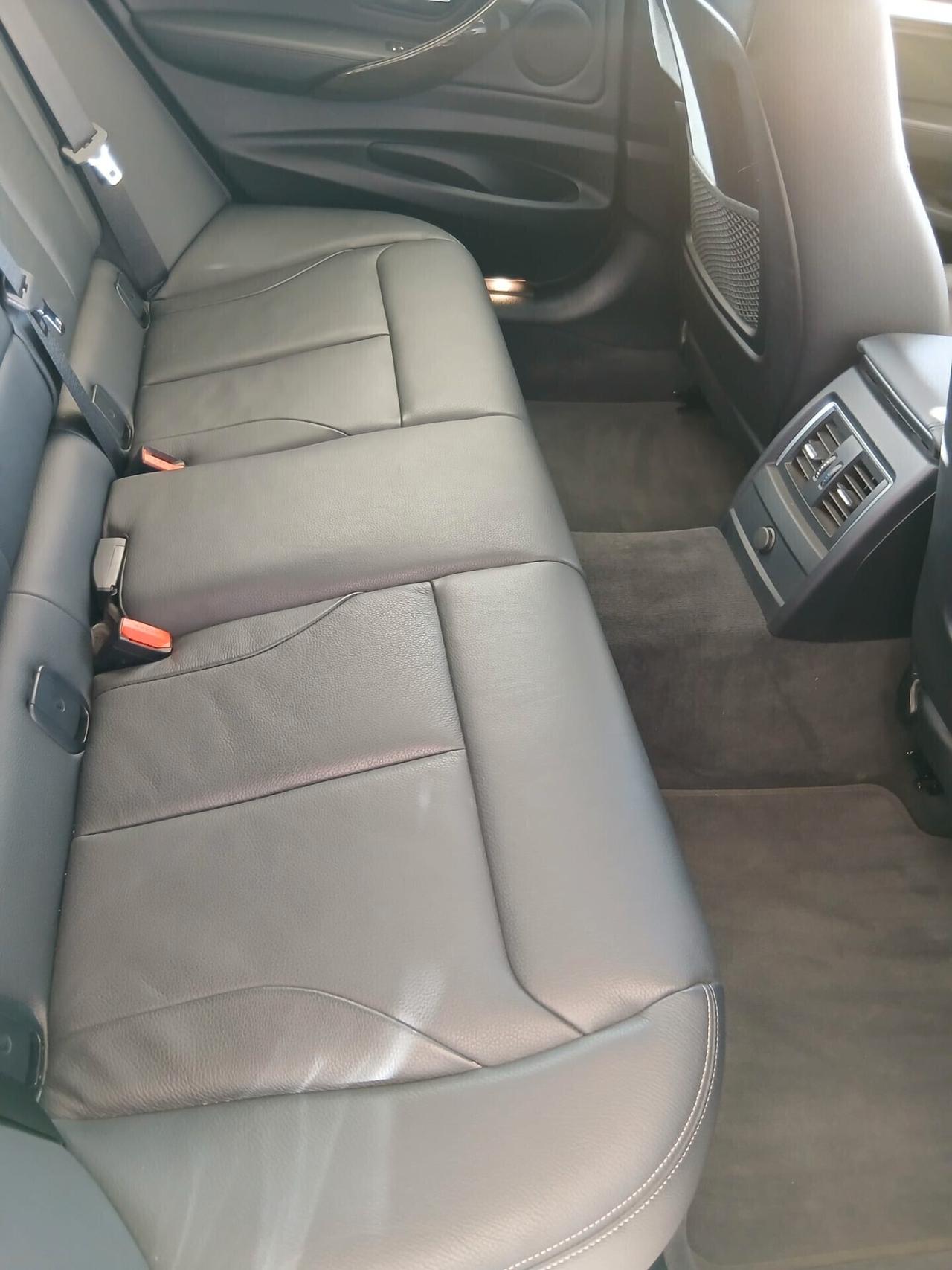 Bmw 3er Gran Turismo 318d Luxury line - 2019