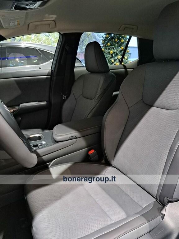Lexus RZ 450 e Design Direct4