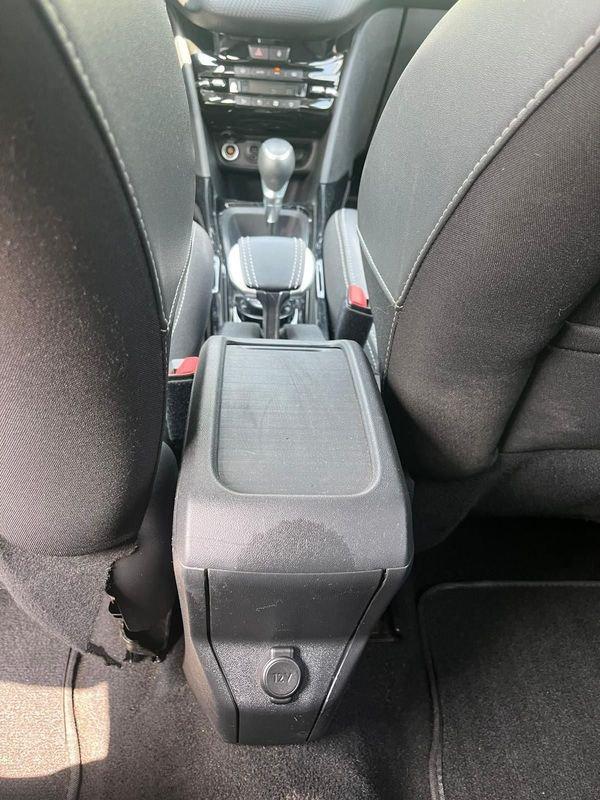 Peugeot 2008 BlueHDi 120 EAT6 S&S Allure
