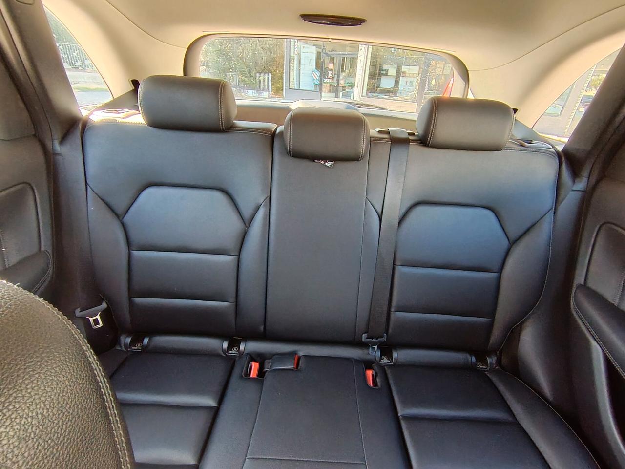 Mercedes-benz B 180 d Premium