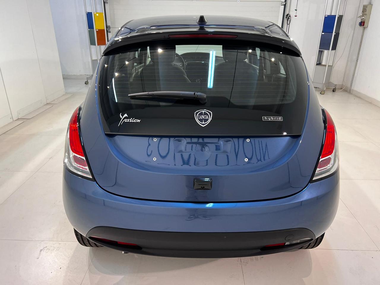 Lancia Ypsilon 1.0 FireFly 5 porte S&S Hybrid Gold