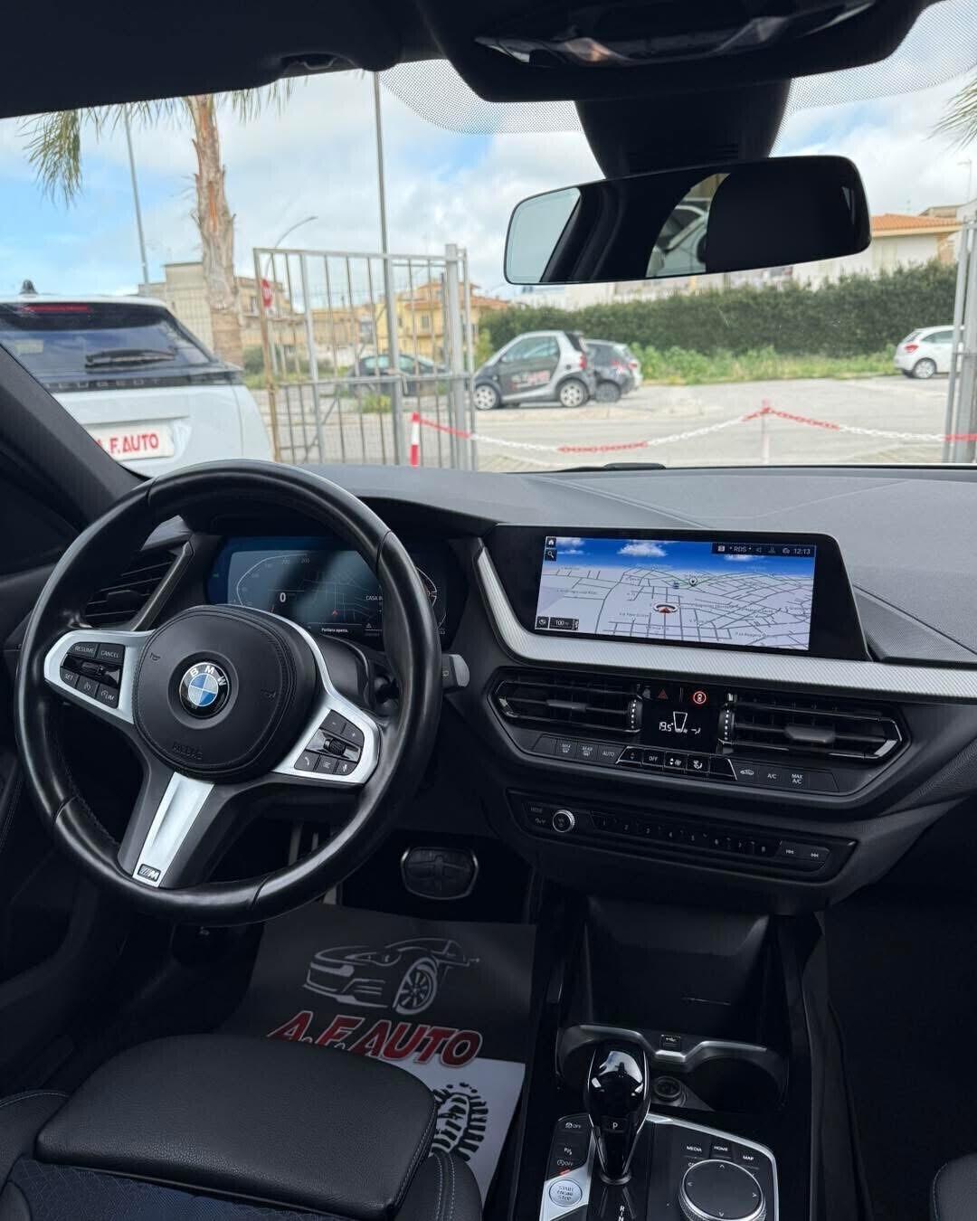Bmw 118d 5p. Msport