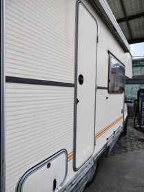 Ford transit camper 5 6 posti. Gasolio 2.5 posti puro