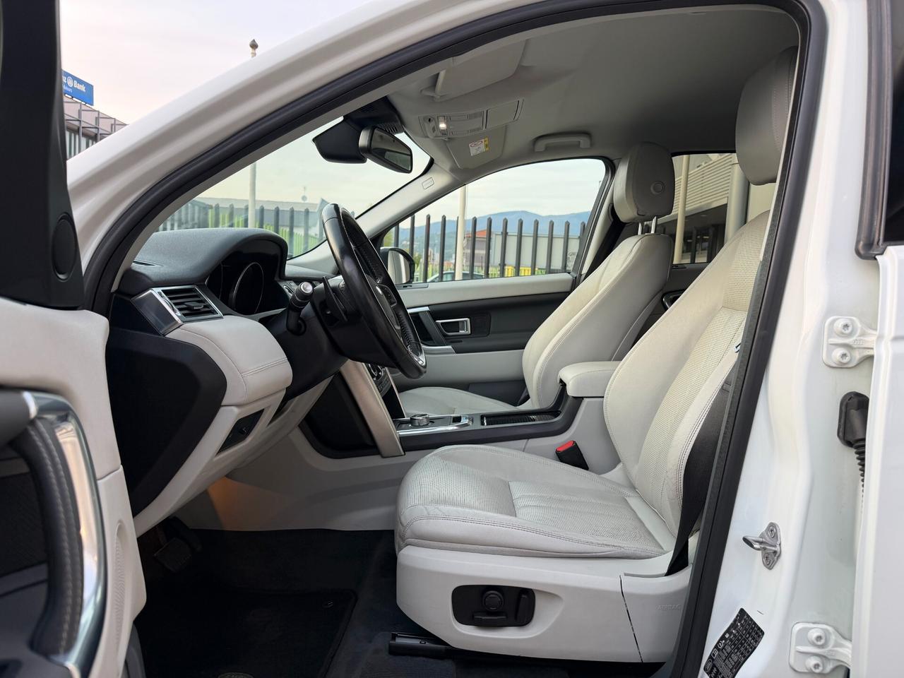 Land Rover Discovery Sport 2.0 TD4 150 CV HSE