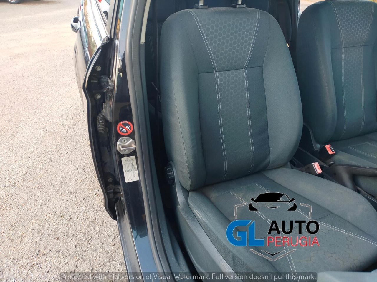 Ford Fiesta 1.4 tdci 5p titanium full opt neopatentati