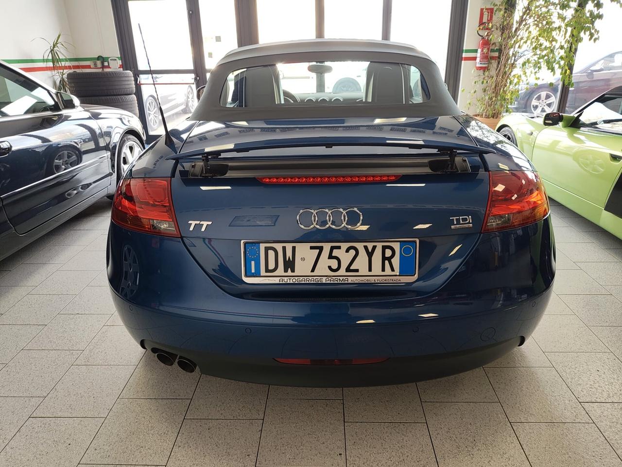 Audi TT Roadster 2.0 TDI quattro