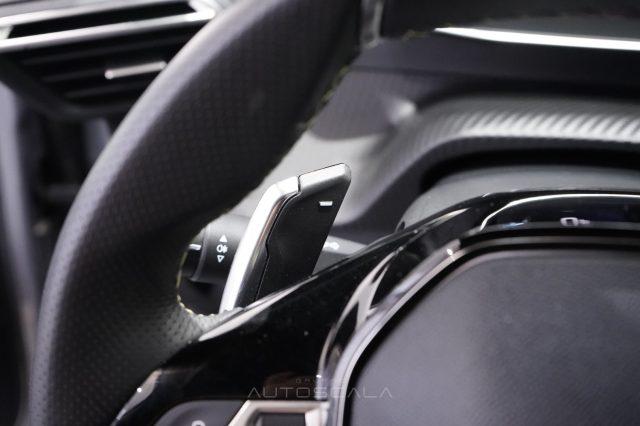 PEUGEOT 2008 Hybrid 136 e-DCS6 GT #Tetto
