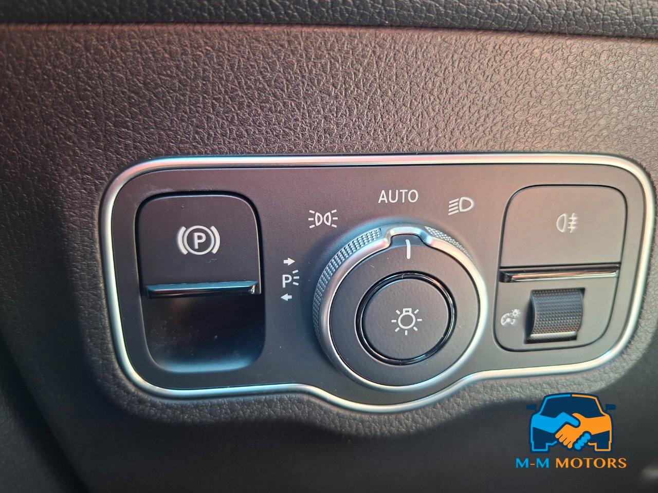 Mercedes GLB 180 d Premium unico proprietario