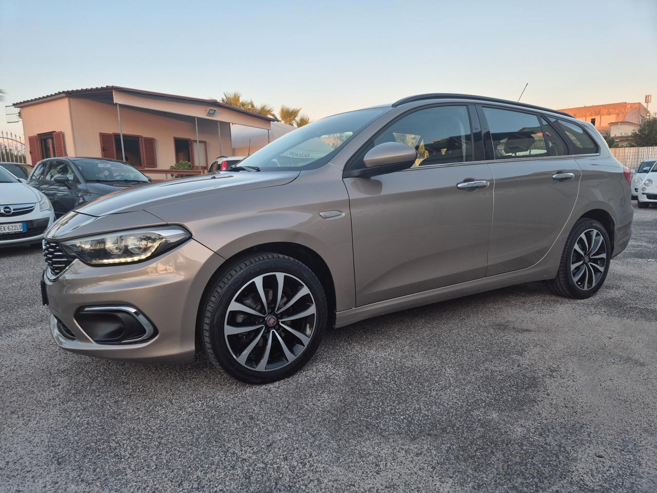 Fiat TIPO 1.6 Mjt 120 CV SW Lounge NUOVA FULL