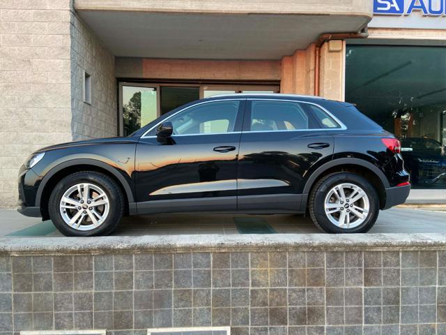 AUDI Q3 35 2.0 TDI 150 cv S tronic Business COCKPIT