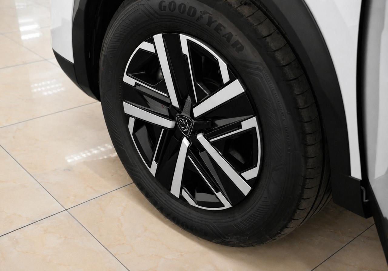 Peugeot 2008 Hybrid 145 e-DCS6 Style