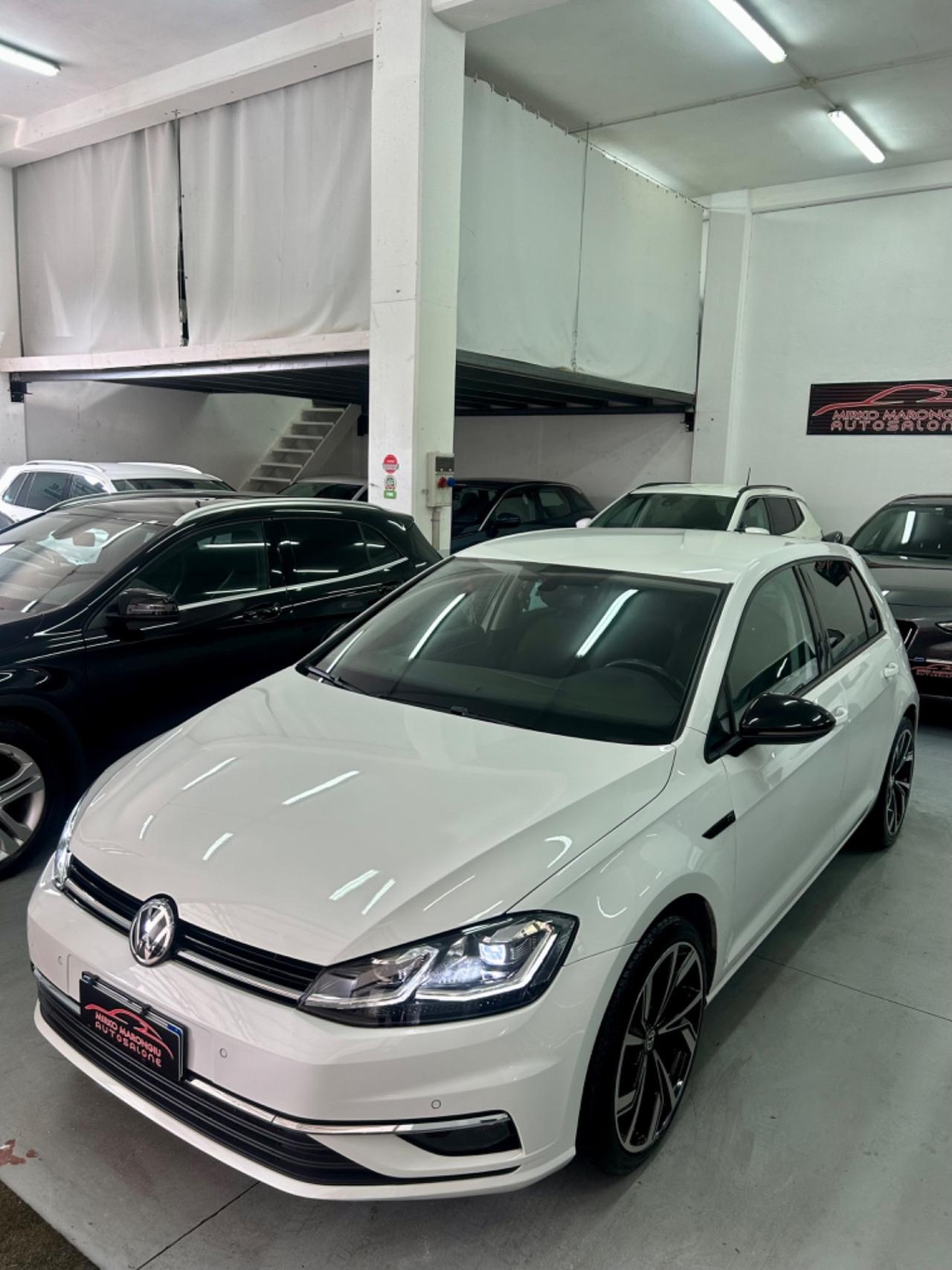 Volkswagen GOLF 7.5 FULL Highline FINANZIABILE