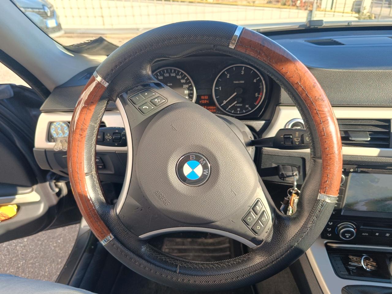 Bmw 320 320d cat Attiva