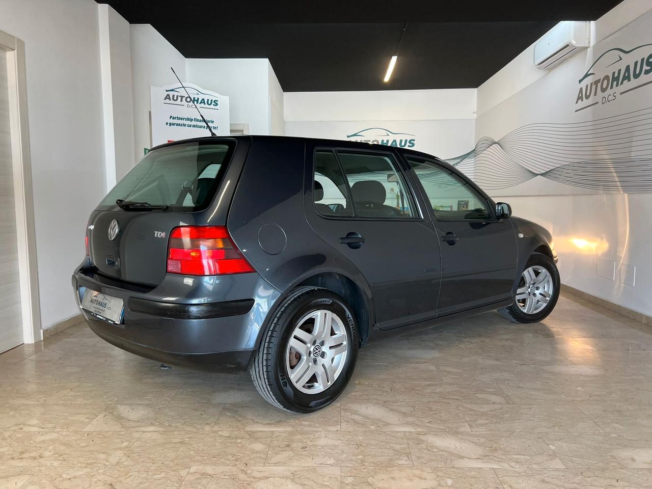 Volkswagen Golf 1.9 TDI 101 CV - 5 porte
