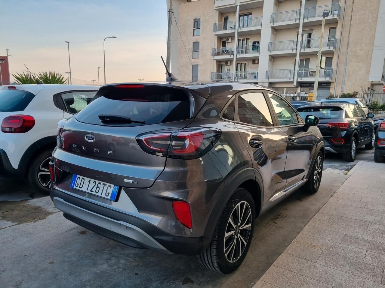 Ford Puma 1.0 EcoBoost Hybrid 125 CV S&S Titanium