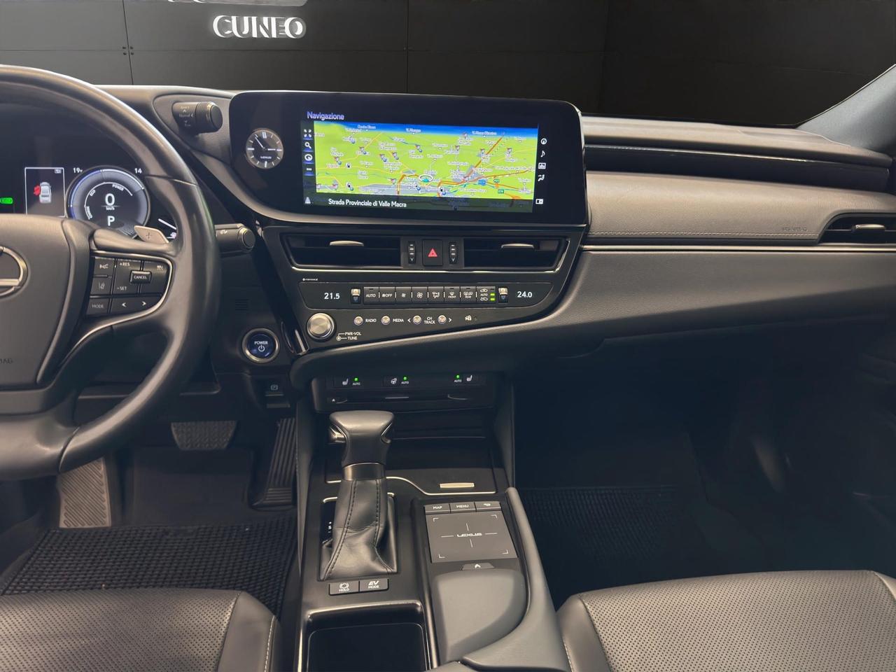 Lexus ES 300h 2.5 Executive cvt