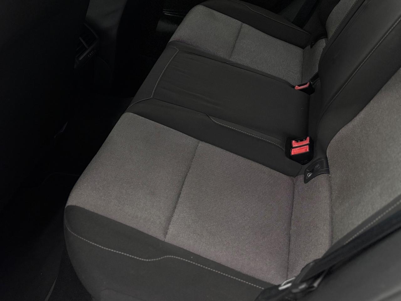 Volkswagen Golf 1.4 TGI Highline BlueMotion