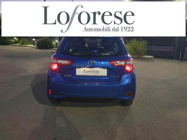 TOYOTA Yaris 1.5 Hybrid 5 porte Business