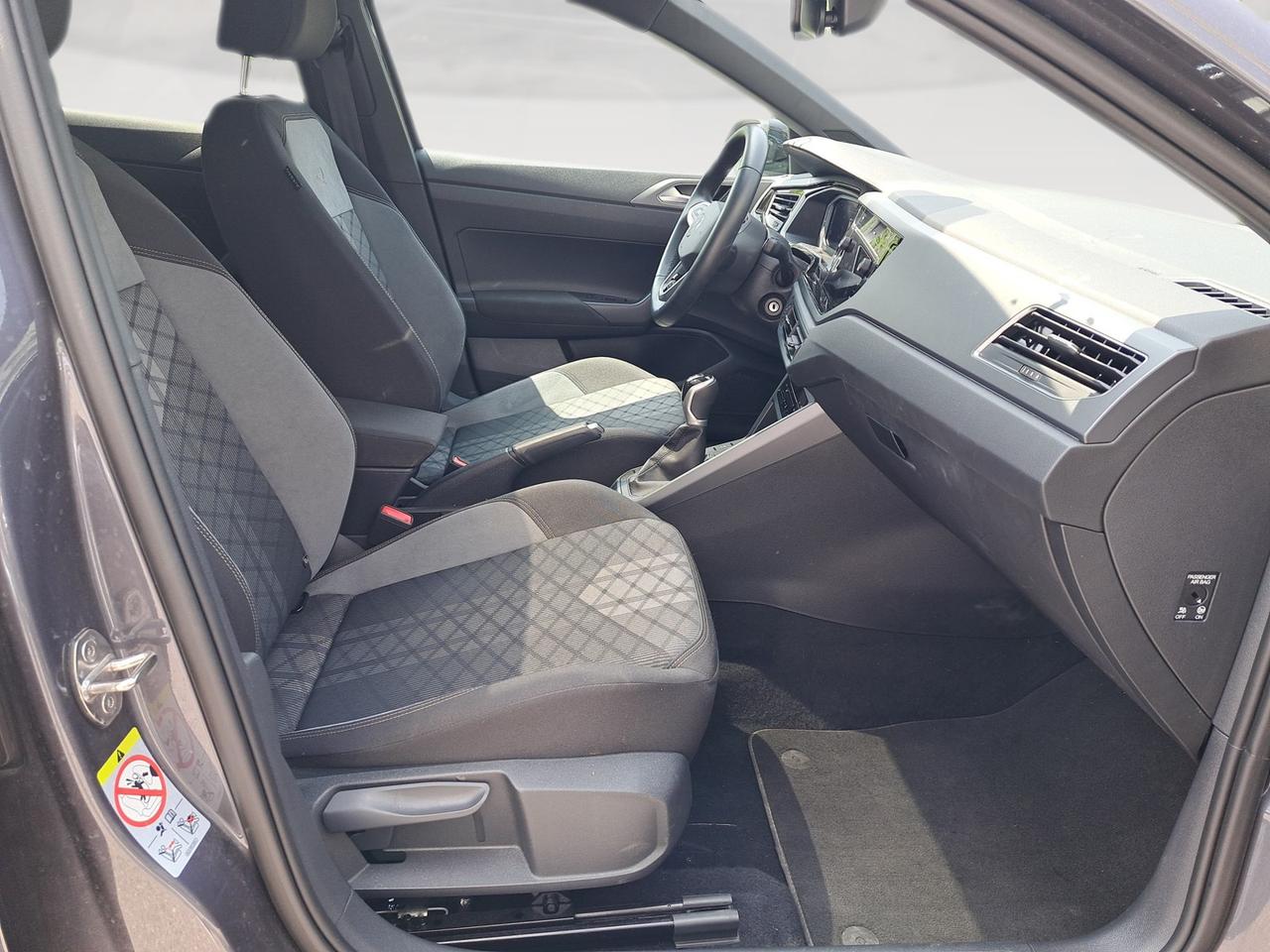 Volkswagen Taigo 1.0 tsi r-line 110cv