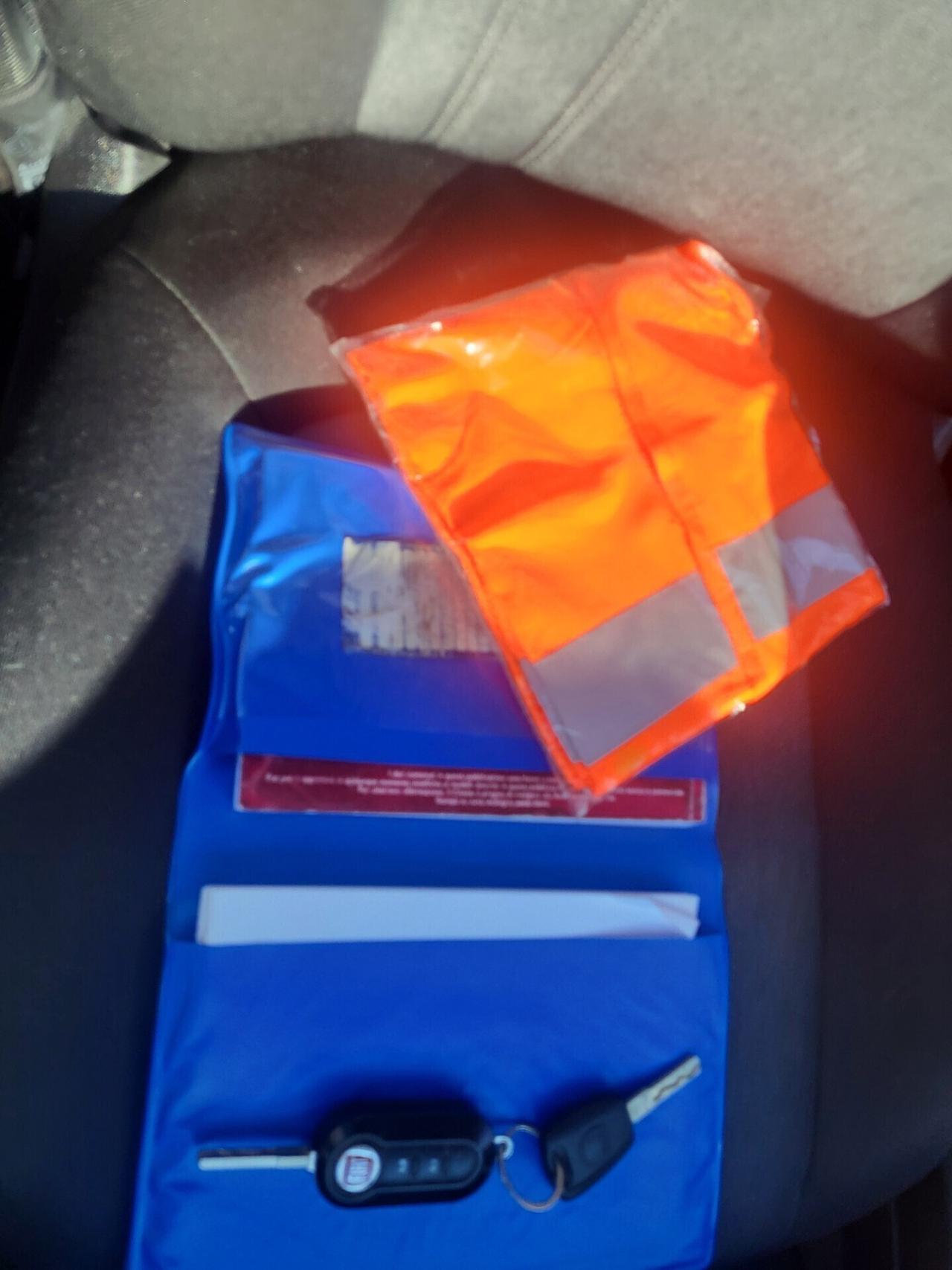 FIAT PUNTO EVO 1,3 Mjet-UNICO PROPR-4 REVISIONI